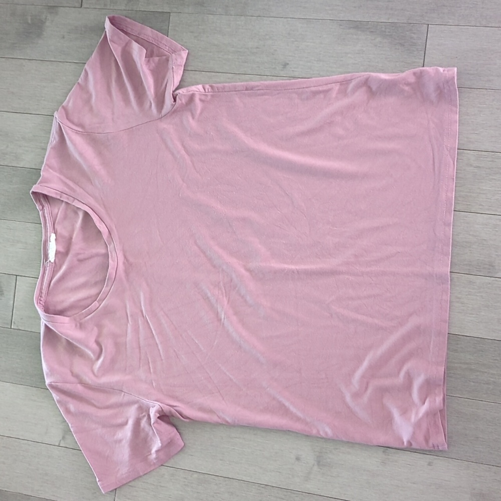 Womance Pink Tee-shirt Old Rose Size XL Made In Canada